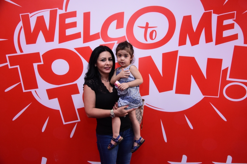 Toy Town Grand Opening-Wall of Fame